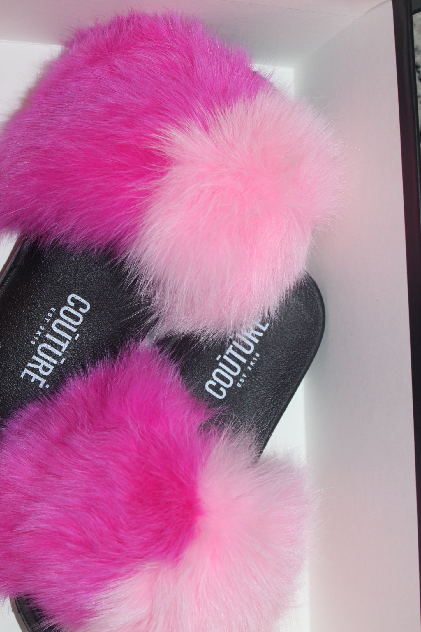 Fur Slides (light pink/pink