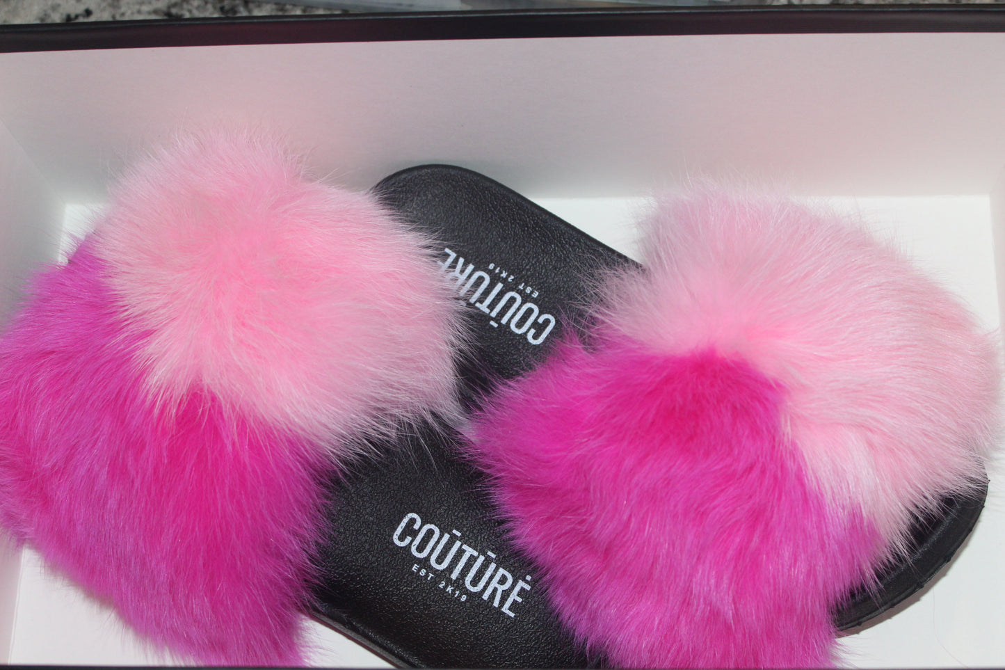 Fur Slides (light pink/pink